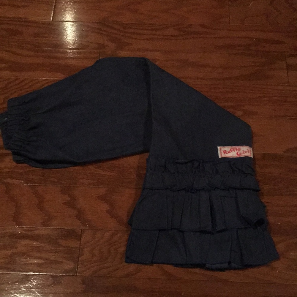 Ruffle girl ruffle pants